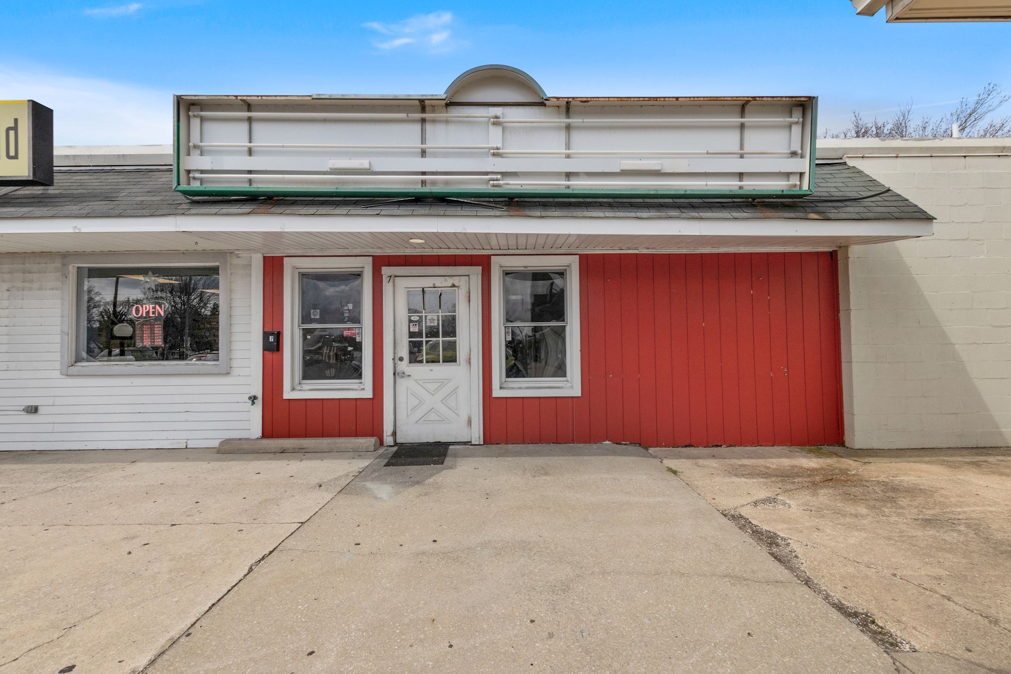 1370 S Main Rd, Vineland, NJ for sale Building Photo- Image 1 of 1