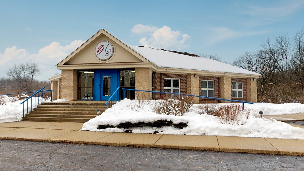 1515 S Meridian Rd, Rockford, IL for sale - Primary Photo - Image 1 of 1