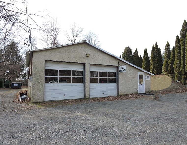 27 Main St, Chester, NJ for sale - Building Photo - Image 1 of 1