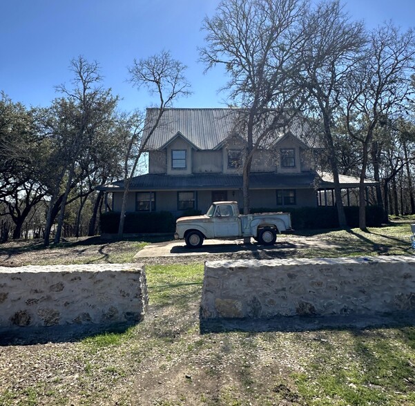 2121 Lynnbrook Dr, Austin, TX for lease - Building Photo - Image 2 of 6