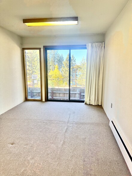 1300 Cave Rock dr, Glenbrook, NV for sale - Primary Photo - Image 2 of 11