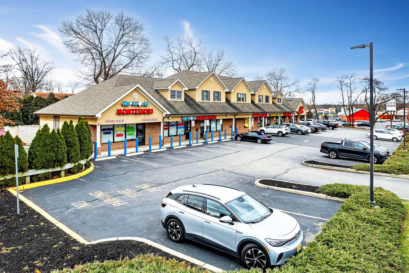 495507 Avenel St, Avenel, NJ 07001