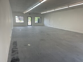 191 N Wakefield St, Rochester, NH for lease Interior Photo- Image 1 of 3