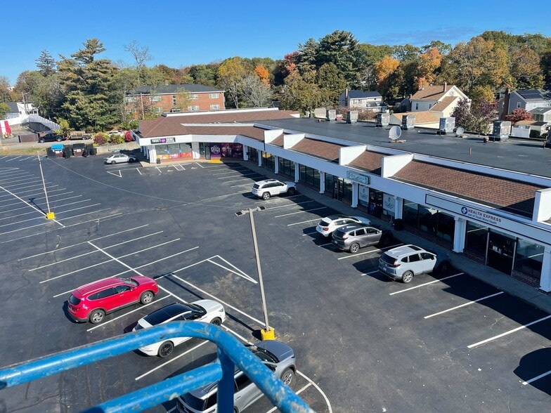 316-342 Washington St, Weymouth, MA for lease - Building Photo - Image 3 of 8