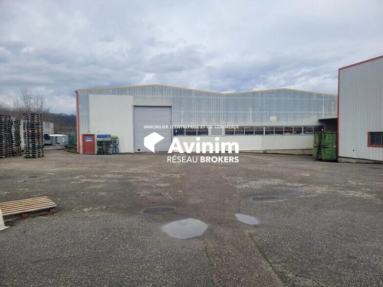 Industrial in Pontcharra for lease - Building Photo - Image 1 of 15