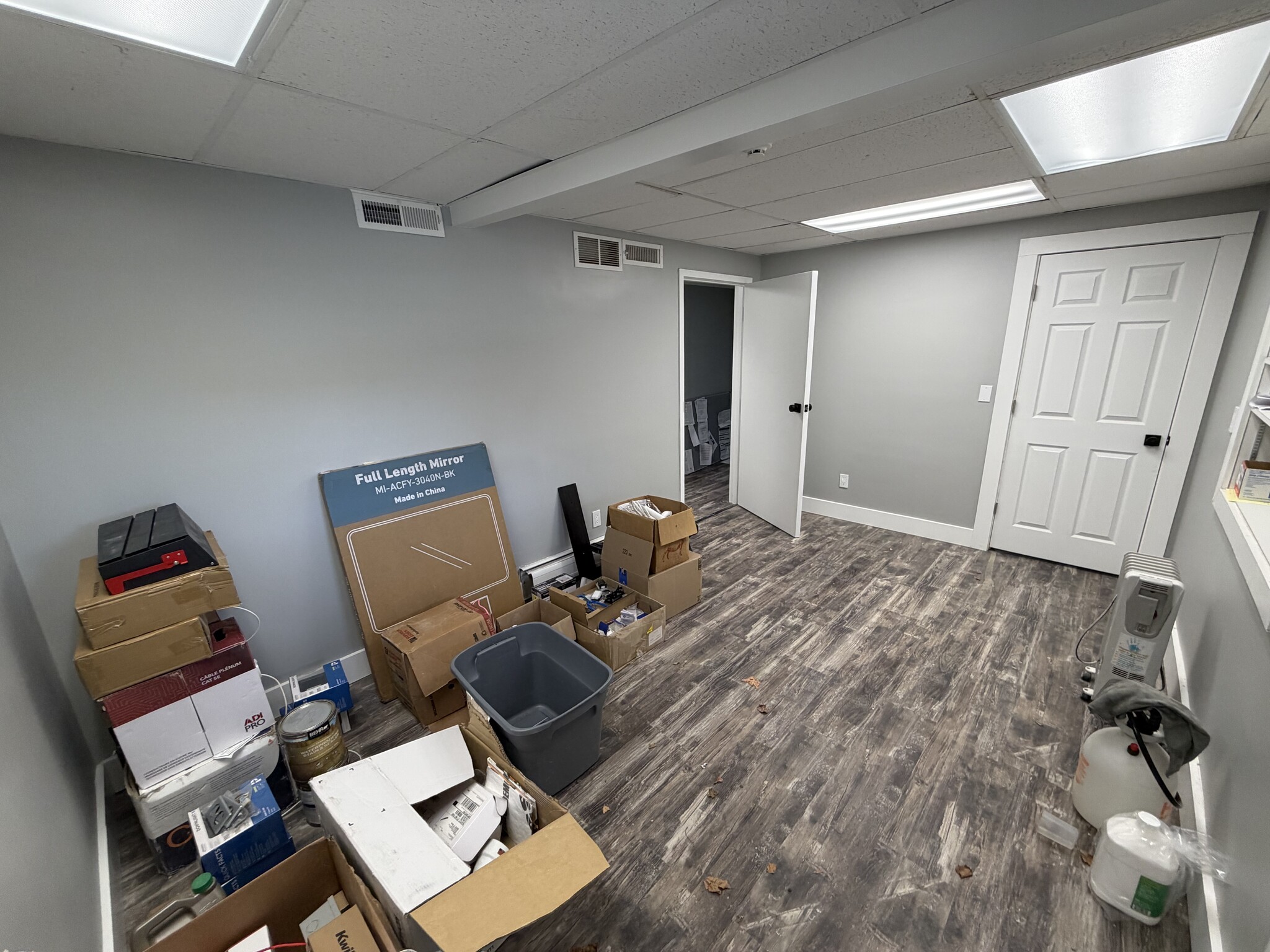 196 Woodland St, Bristol, CT for lease Interior Photo- Image 1 of 2