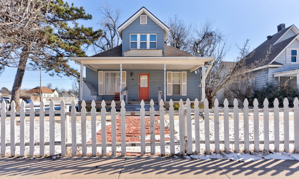 316-320 N Choctaw portfolio of 2 properties for sale on LoopNet.com - Building Photo - Image 3 of 69