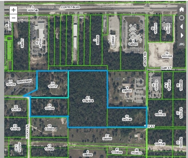 Grove Rd, Brooksville, FL 34613