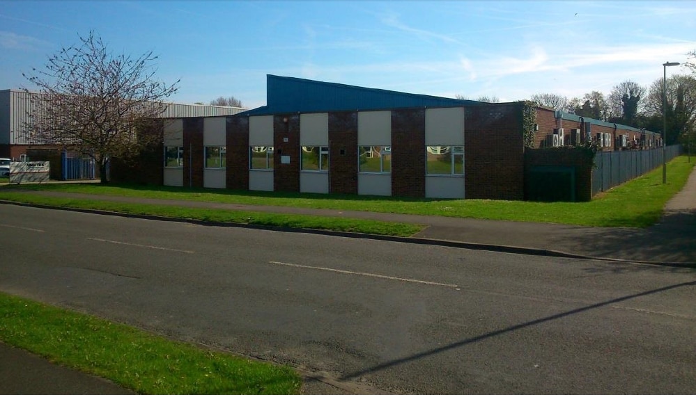 East Portway, Andover for sale Primary Photo- Image 1 of 1