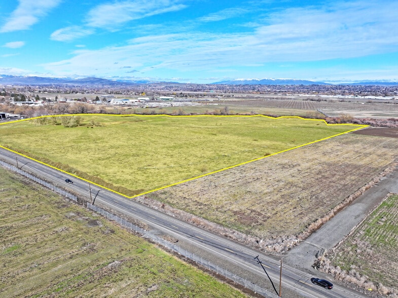 3300 Ahtanum Rd, Yakima, WA for sale - Aerial - Image 3 of 6