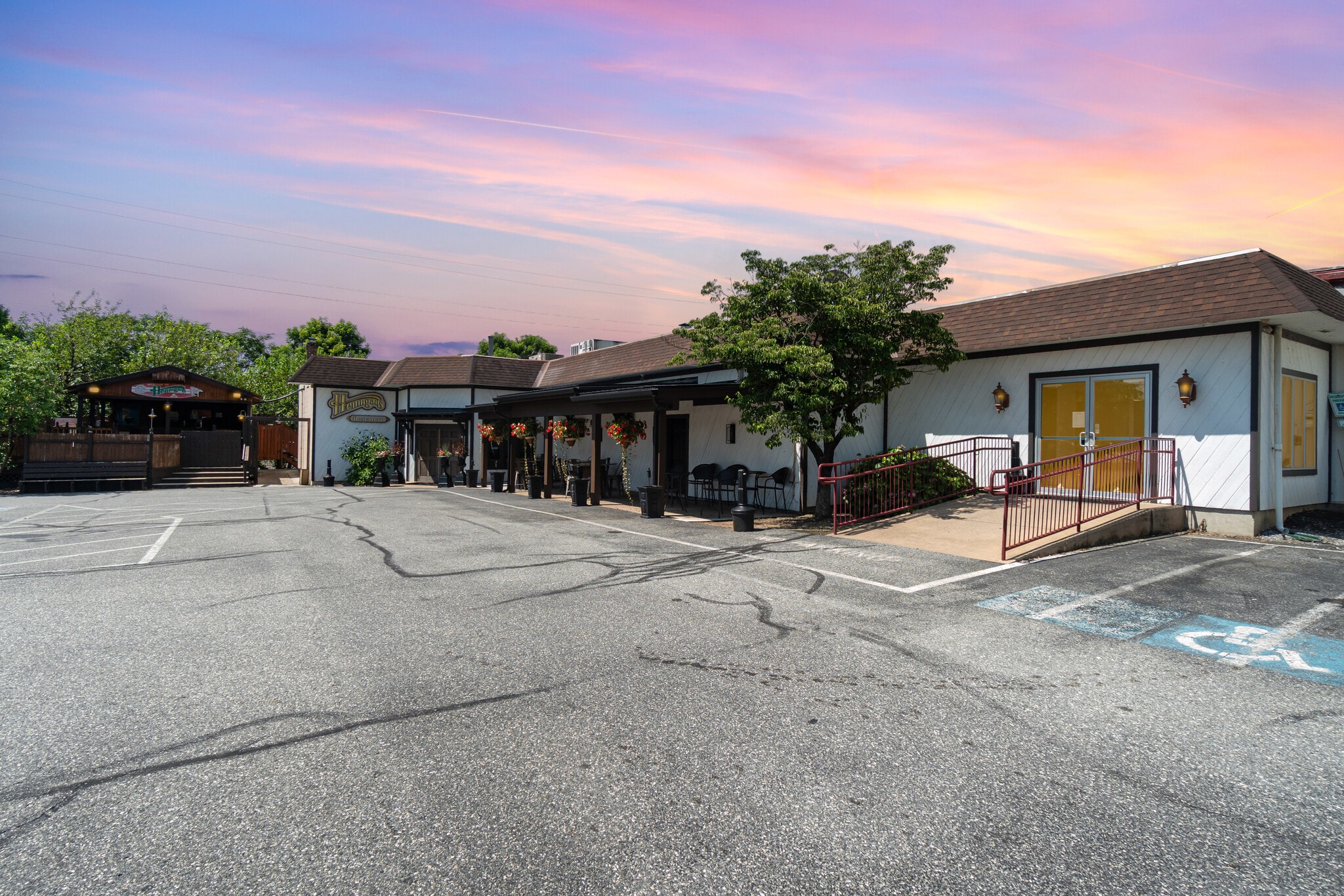 1990 W Main St, Mount Joy, PA for lease Interior Photo- Image 1 of 23