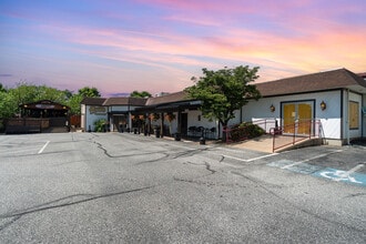 1990 W Main St, Mount Joy, PA for lease Interior Photo- Image 1 of 23