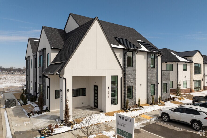 7607 E 126th St, Bixby, OK for sale - Primary Photo - Image 1 of 1