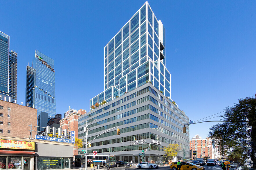 441 Ninth Ave, New York, NY for lease - Building Photo - Image 1 of 6