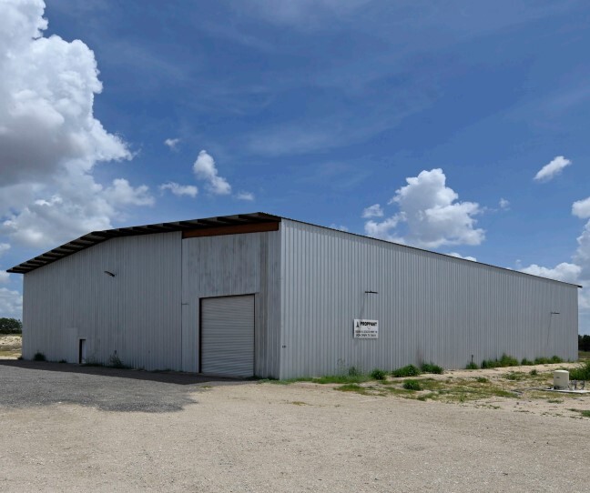 18208 N State Highway 16, Von Ormy, TX for sale - Building Photo - Image 1 of 1