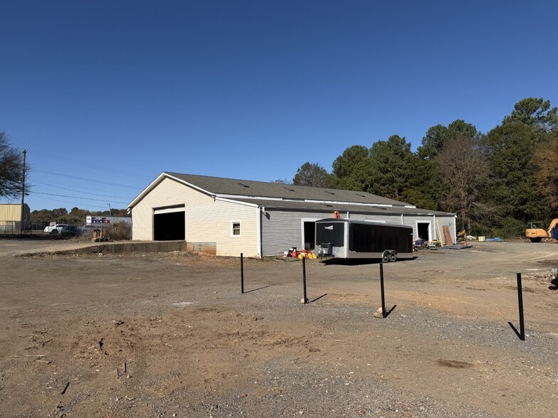 424 Mt Phillips St, Rock Hill, SC for lease - Primary Photo - Image 1 of 5