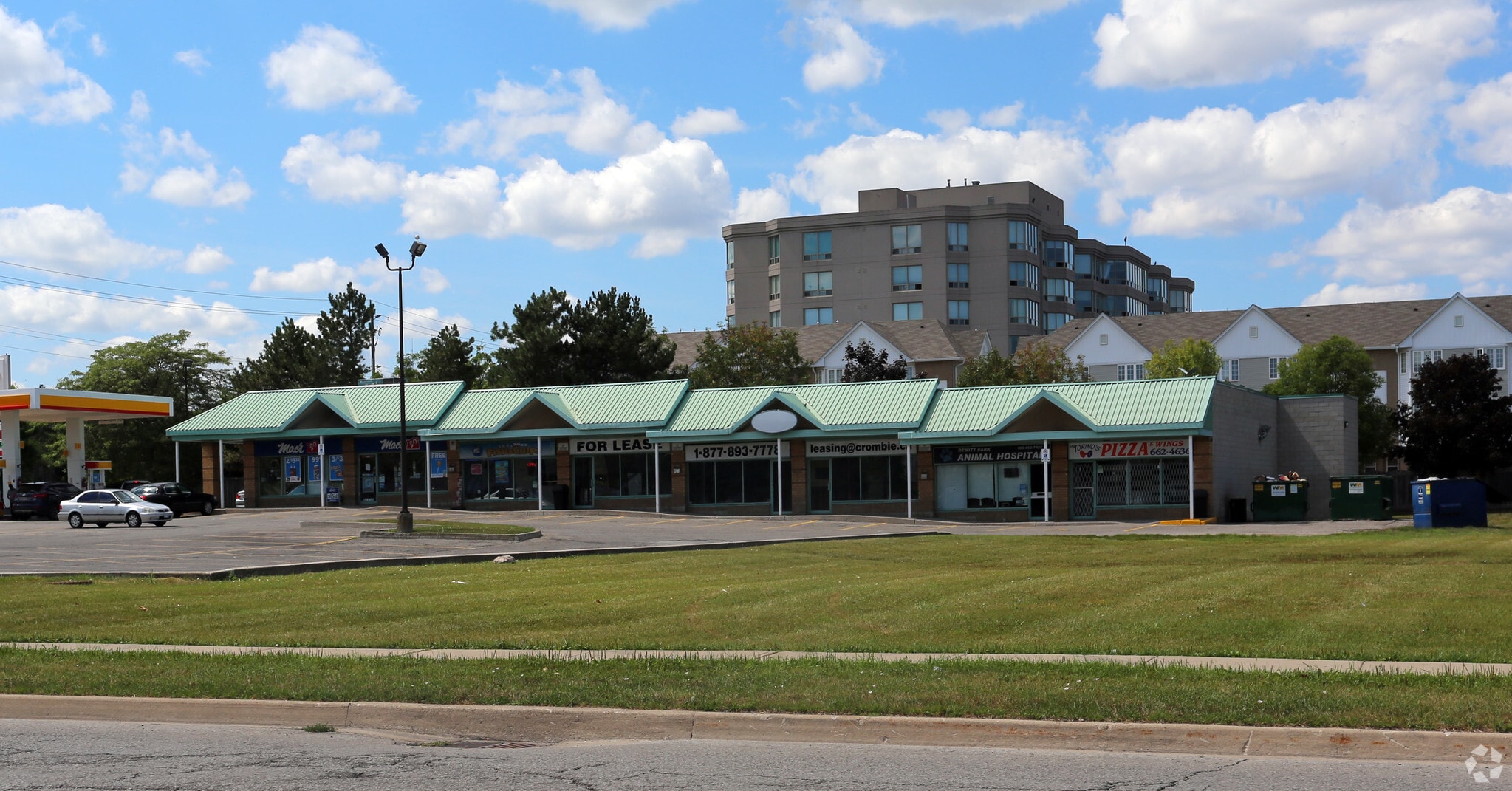 521 Hwy-8, Stoney Creek, ON for sale Primary Photo- Image 1 of 1