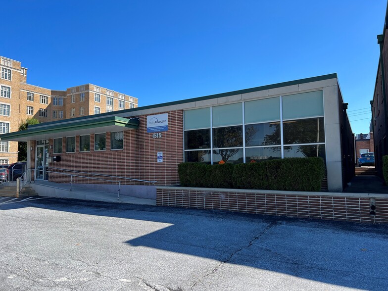 1515 N Front St, Harrisburg, PA for lease - Building Photo - Image 1 of 2