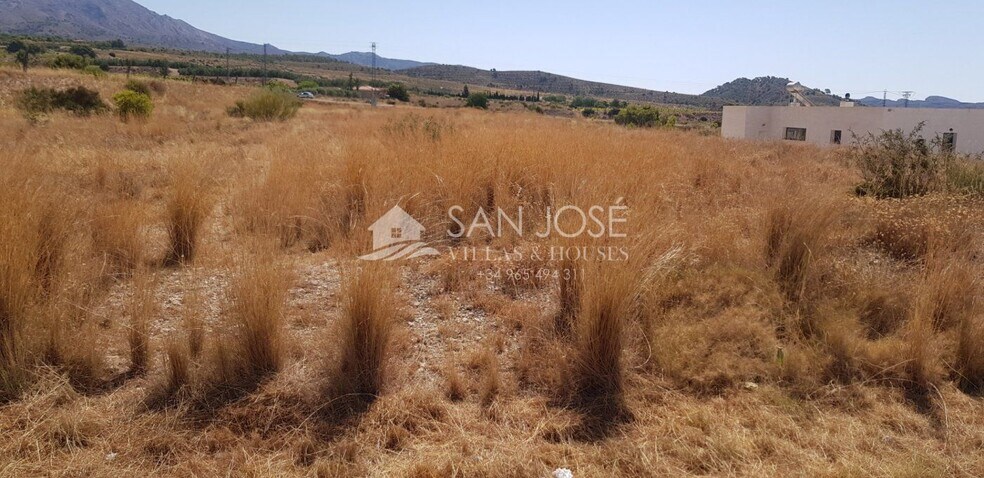 Land in Alicante for sale - Building Photo - Image 1 of 5