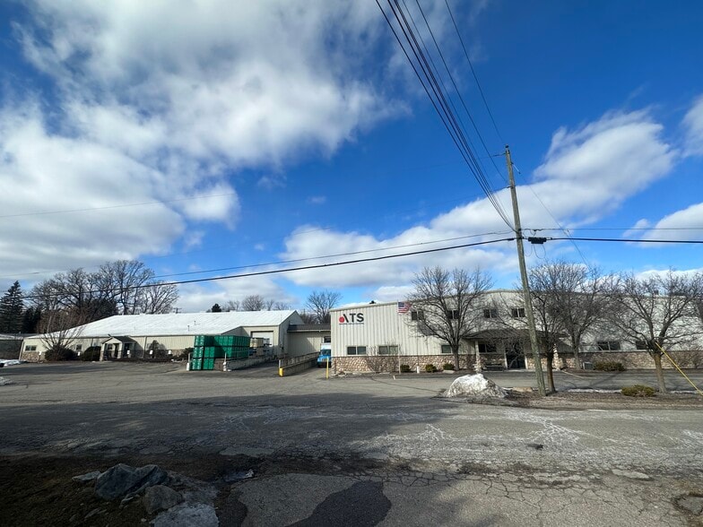 85 Myron St, Ortonville, MI for sale - Building Photo - Image 2 of 14