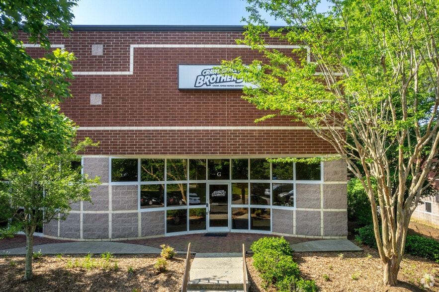 1150 Crews Rd, Matthews, NC for lease - Building Photo - Image 2 of 7
