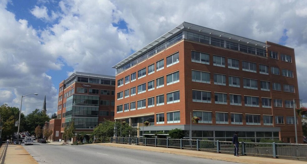 221 W Philadelphia St, York, PA 17401