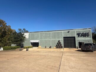 More details for 100 N Church St, Palestine, TX - Industrial for Sale