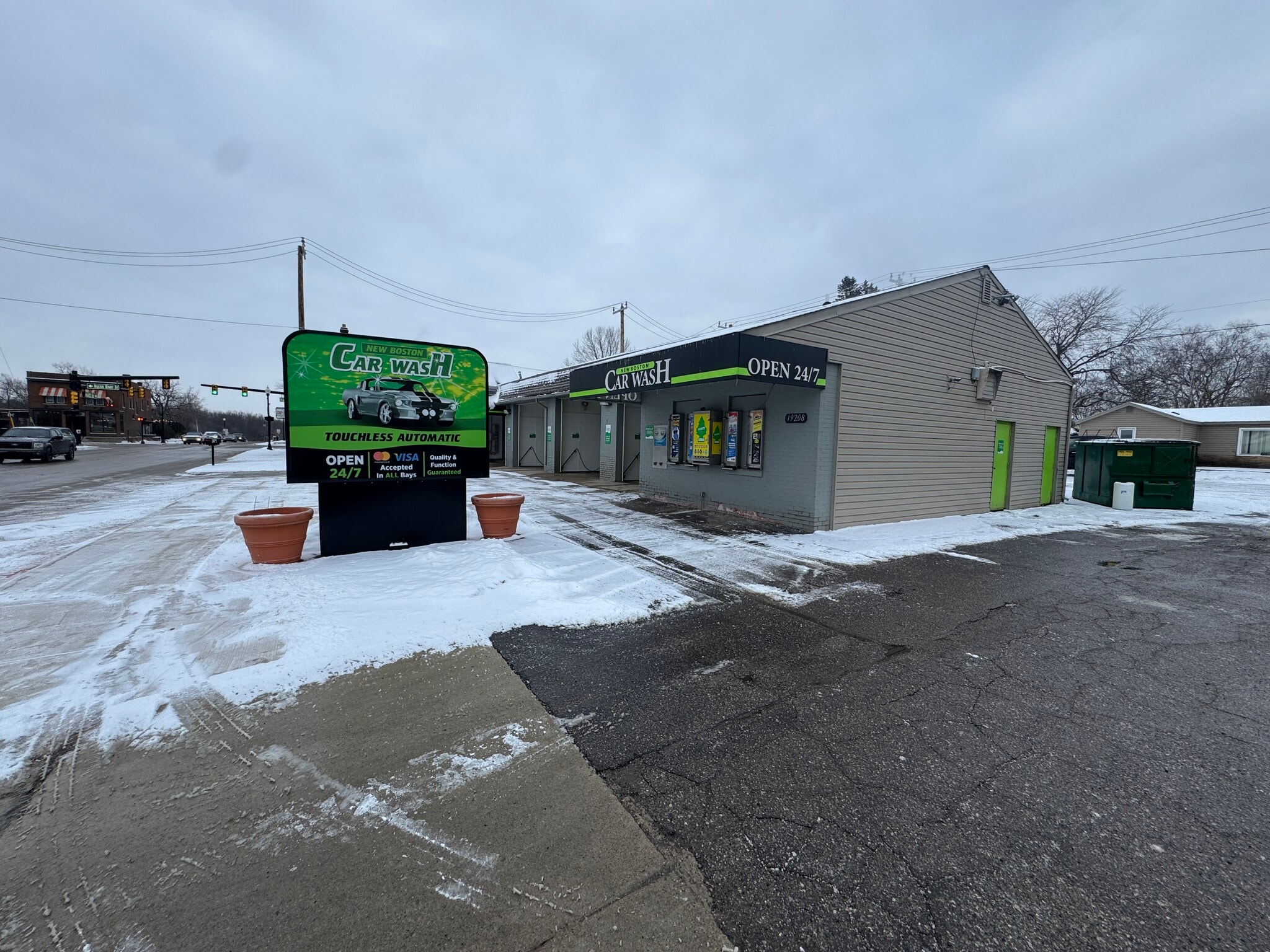 19162 Huron River Dr, New Boston, MI for sale Building Photo- Image 1 of 24