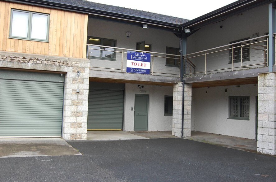 Kendal Rd, Carnforth, LA6 2HH Office for Sale