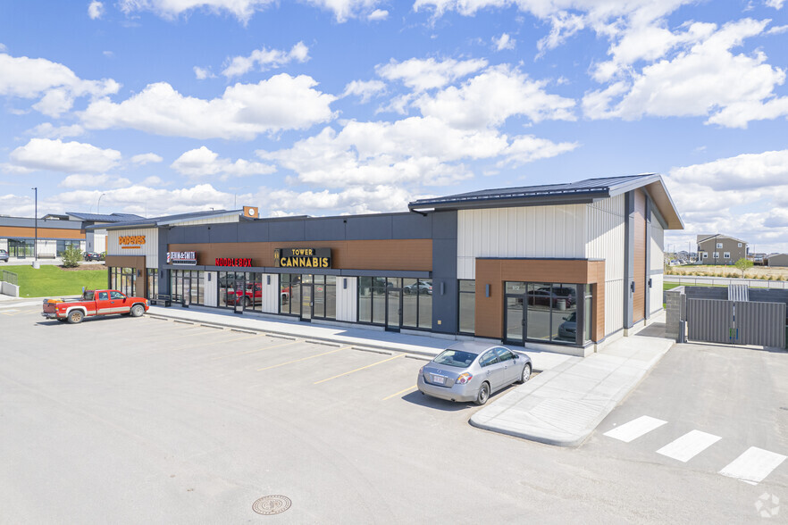 258 Northridge Drive Okotoks, Okotoks, AB for lease - Building Photo - Image 1 of 4