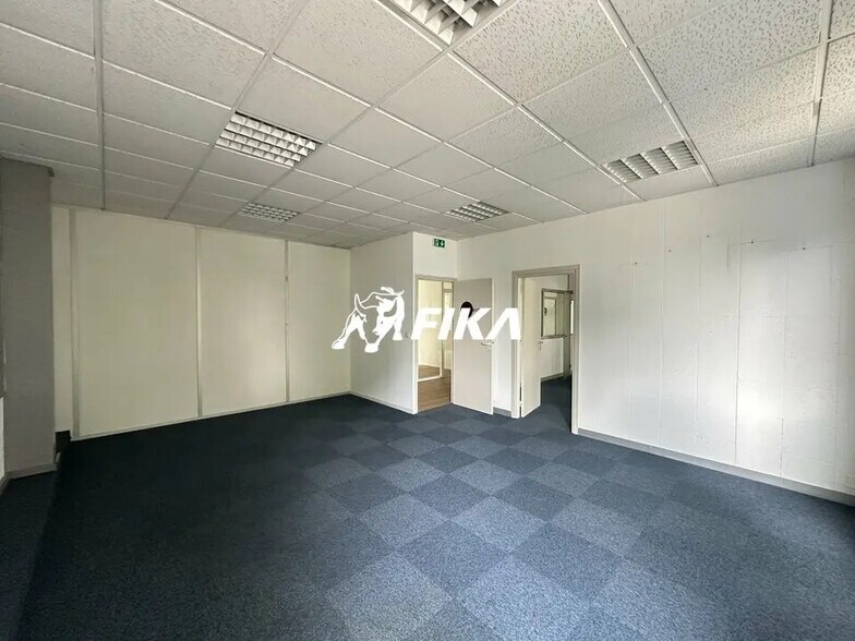 Office in Toulouse for lease - Interior Photo - Image 3 of 47