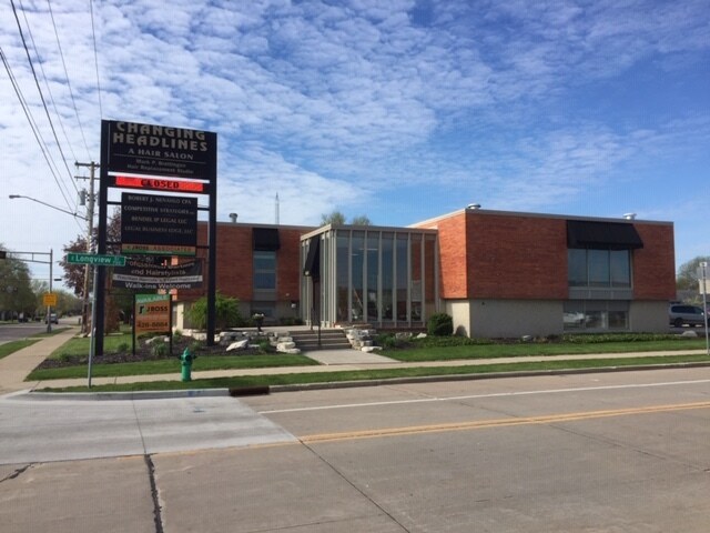 2631 N Meade St, Appleton, WI for lease Building Photo- Image 1 of 3
