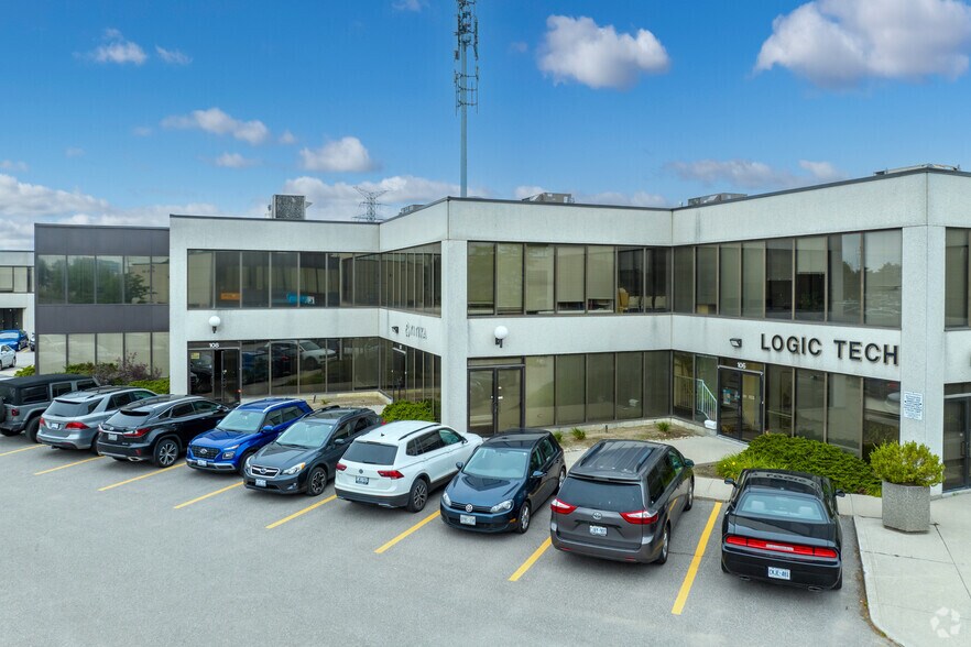 620 Alden Rd, Markham, ON for lease - Building Photo - Image 3 of 5