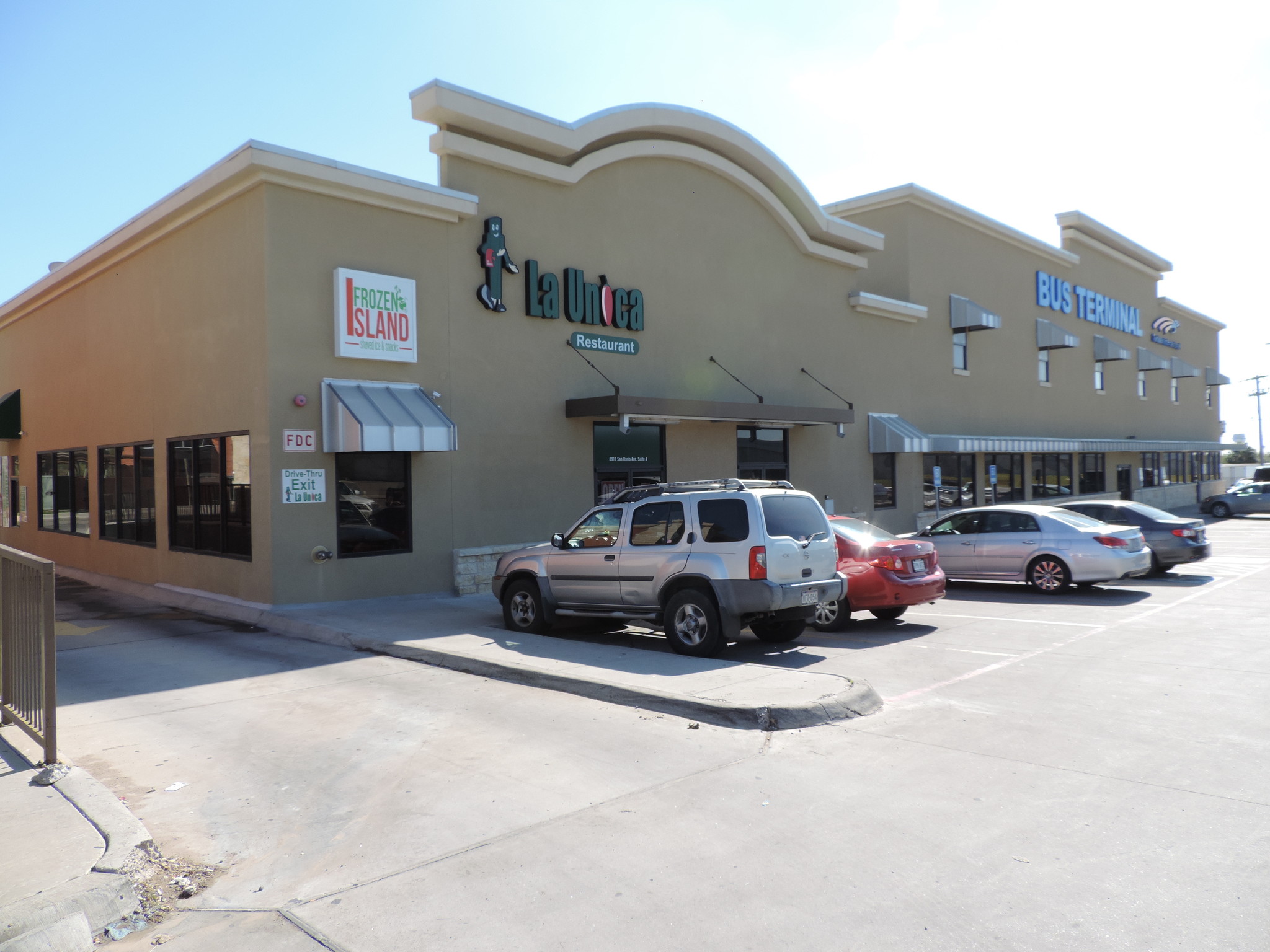 8915 San Dario Ave Laredo Tx 78045 Retail For Lease Loopnet