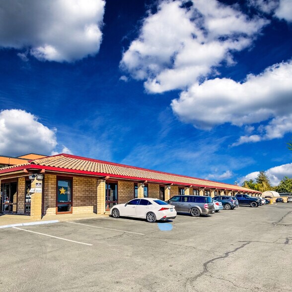 2560 N Texas St, Fairfield, CA for lease - Building Photo - Image 3 of 18