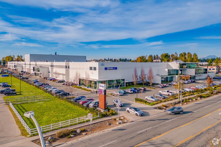 1777 Clearbrook Rd, Abbotsford, BC for sale - Building Photo - Image 1 of 1
