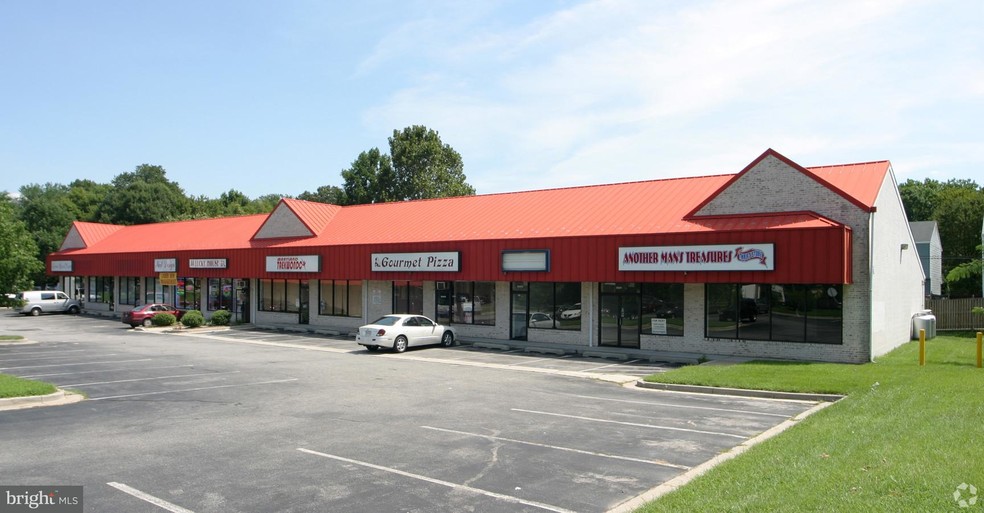 8539 Fort Smallwood Rd, Pasadena, MD for lease - Primary Photo - Image 1 of 2