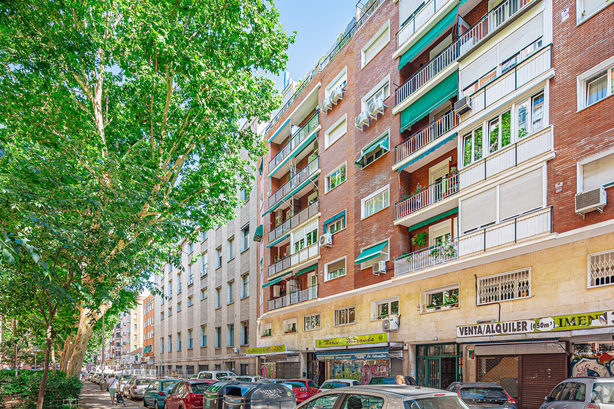 Retail in Madrid, Madrid for lease Building Photo- Image 1 of 3