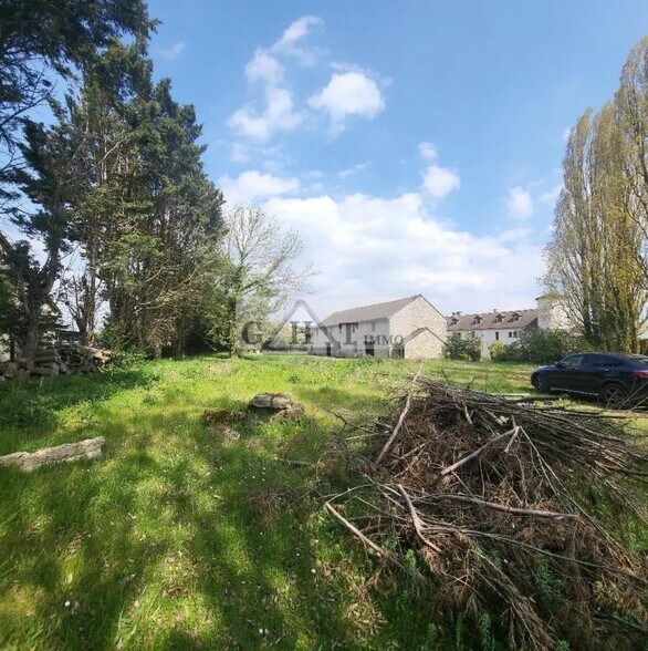 Industrial in Chamarande for sale - Building Photo - Image 3 of 9