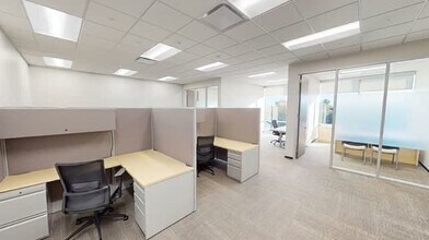 18211 Katy Fwy, Houston, TX for lease - Commercial Listing Video 