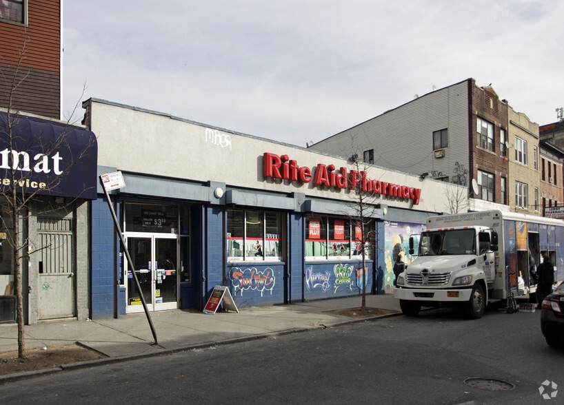 239 E 198th St, Bronx, NY for sale - Primary Photo - Image 1 of 1