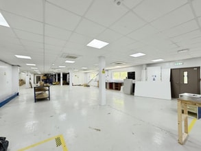 Appley Ln N, Wigan for lease Interior Photo- Image 1 of 6