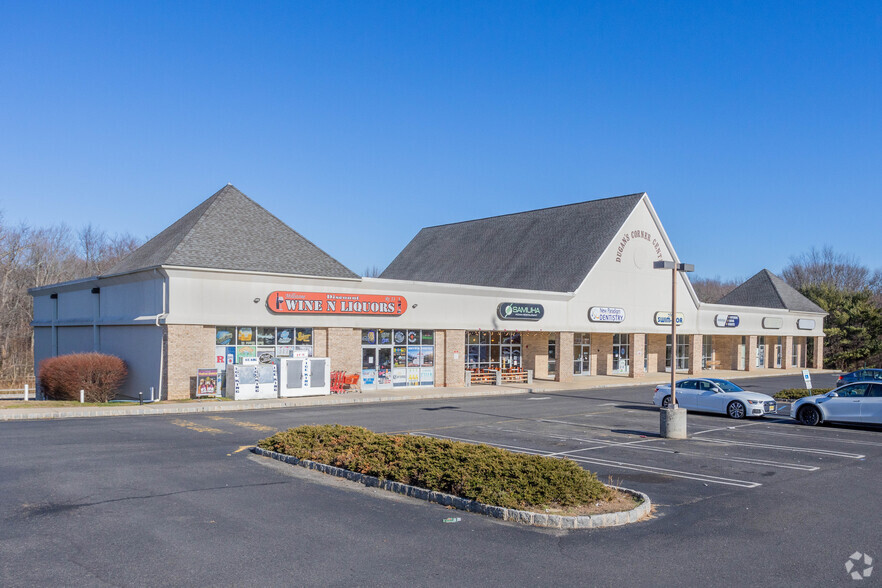 514 State Route 33 W, Manalapan, NJ for lease - Primary Photo - Image 1 of 1