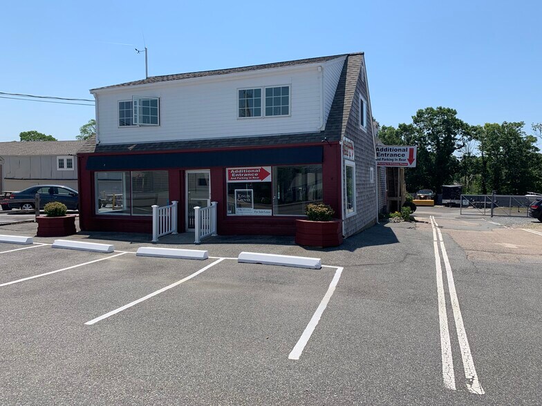 19 Main St, Dennis Port, MA for sale - Building Photo - Image 1 of 1