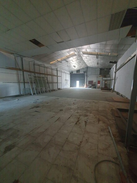 Industrial in SEVILLA for sale - Building Photo - Image 3 of 5