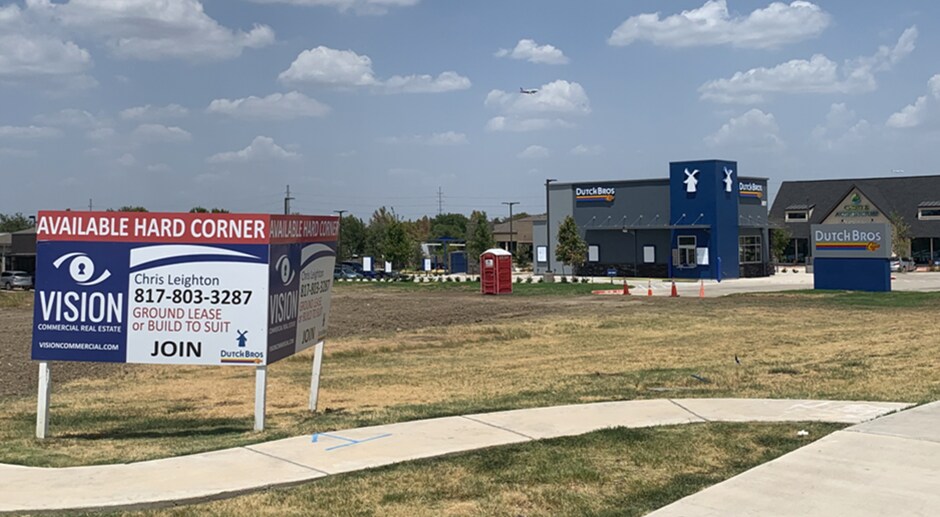 833 E NW Hwy, Grapevine, TX for sale - Building Photo - Image 2 of 4