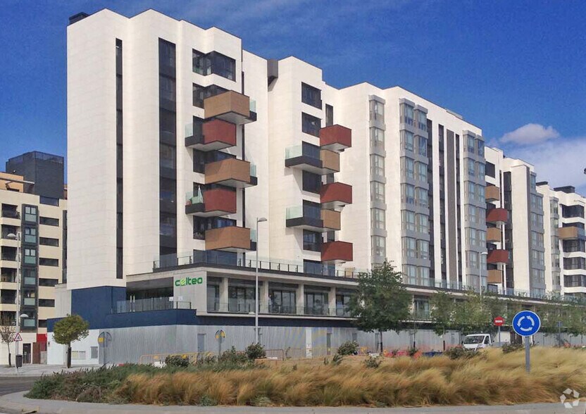 in Madrid, Madrid for sale - Primary Photo - Image 1 of 1