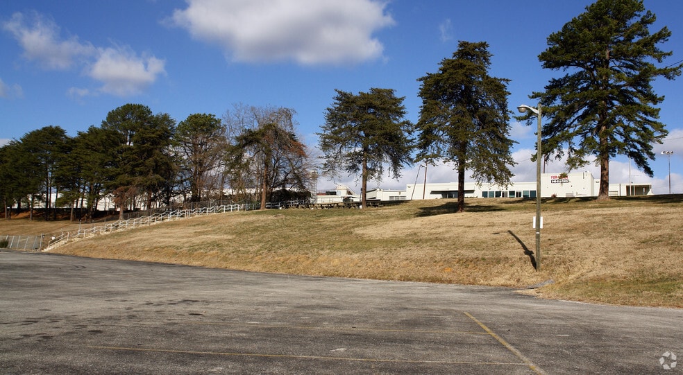 115 Brand Ave, Salem, VA for sale - Building Photo - Image 3 of 8