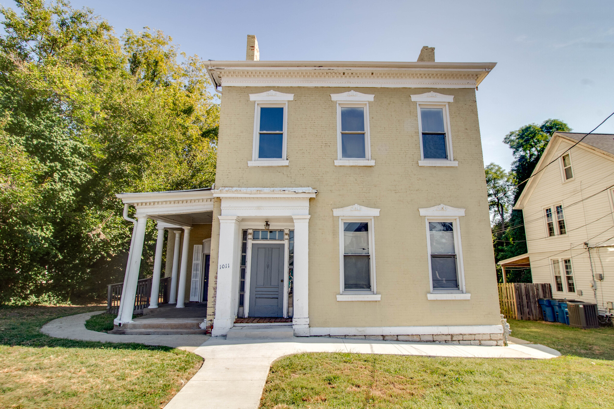 1011 State St, Alton, IL for sale Primary Photo- Image 1 of 52