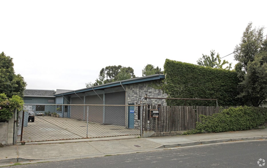 383 Preda St, San Leandro, CA for lease - Primary Photo - Image 1 of 10